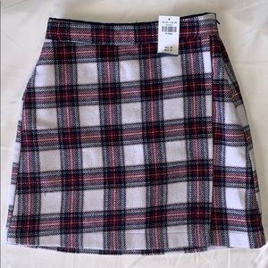 Abercrombie & Fitch plaid skirt